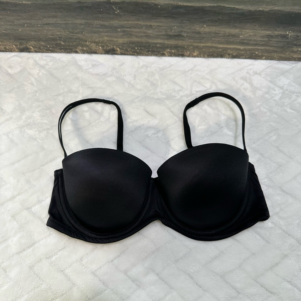 Euc 2004 $48 Victorias Secret Very Sexy Strapless Push Up Bra Nude Black 36B